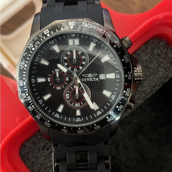 Invicta Watch - Picture 1 of 3